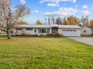 2239 E Levering Rd, Cheboygan, MI 49721
