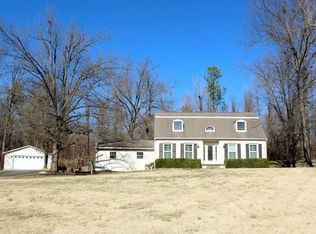 290 Springwell Ln, Paducah, KY 42001