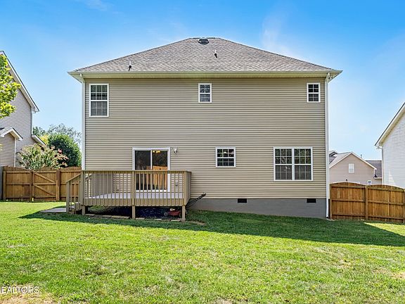 5th image of 7801 Greenscape Dr