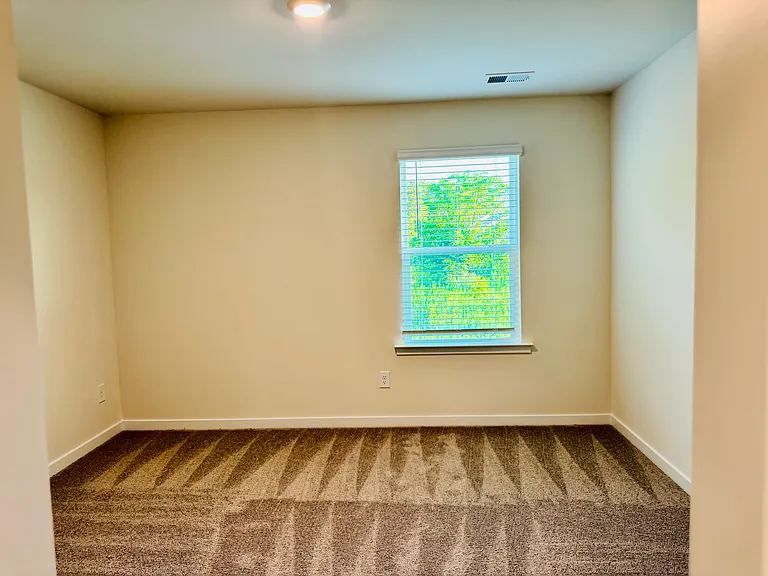 Additional bedroom 2
