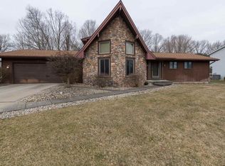 55721 Nursery Ave, Mishawaka, IN 46545