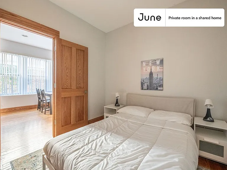 3020 N Sawyer Ave #A — Photo 3