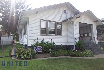1st image of 2211 Jennings St
