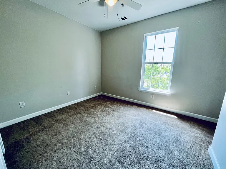 Master Bedroom_04272023