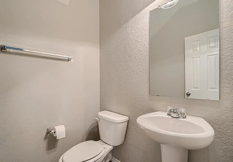 13927 Laurel Br — Photo 10