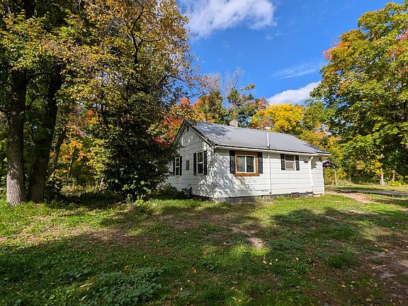 2nd image of 15890 390th St