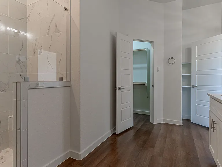 3320 Brazos River Dr — Photo 24