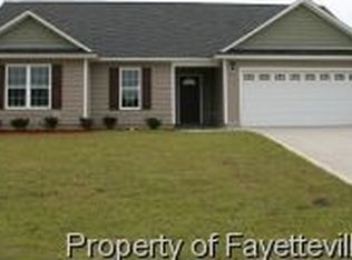 1429 Snowy Egret Dr, Fayetteville, NC 28306