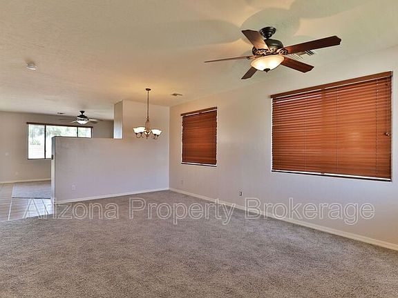 3rd image of 2914 N 141st Ave