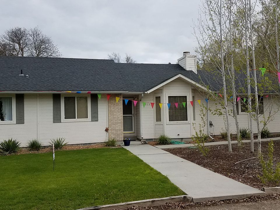 Modern charm in aspen grove