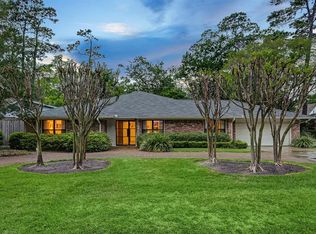 717 Camelot Ln, Houston, TX 77024