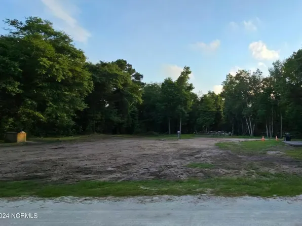 112 Dundee Trail, Holly Ridge, NC 28445