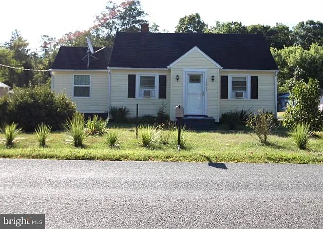15002 Woolens Ln — Photo 2