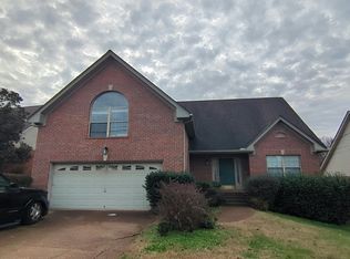 7104 Calderwood Dr, Antioch, TN 37013