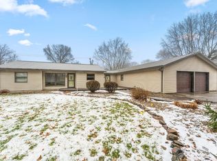 216 E Broadway St, Brook, IN