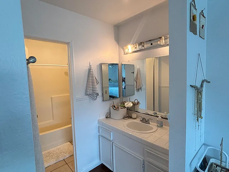 2142 Grand Ave #H — Photo 5
