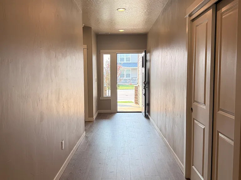 10668 W Royal Fern Ct — Photo 8