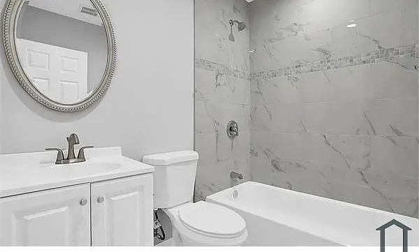 2234 W Fayette St — Photo 9