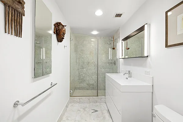 Sold by Compass | media 5