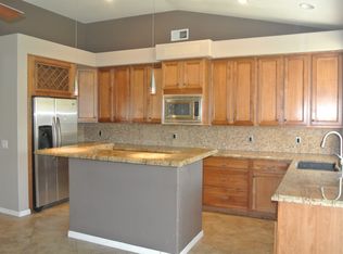 69770 McCallum Way, Cathedral City, CA 92234