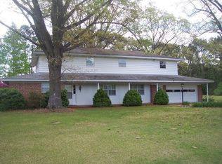 291 Cricket Ridge Rd, Mount Olive, NC 28365