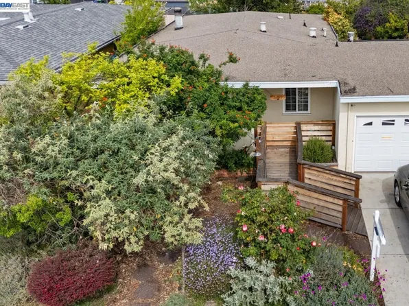 357 Perkins Dr, Hayward, CA 94541