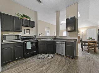 1133 Walnut Hill Ln #18106268, Desoto, TX 75115