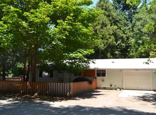 122 Barlow St, Cave Junction, OR 97523