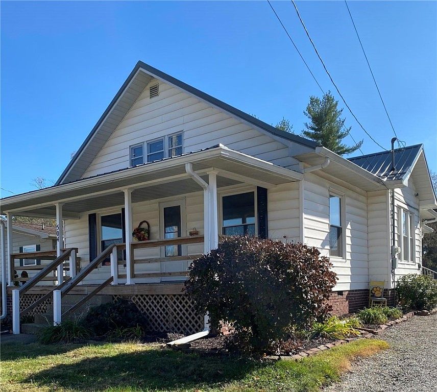 504 E Main St, Oblong, IL 62449 Zillow