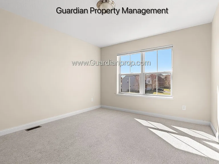 9704 Emerson Ct — Photo 25