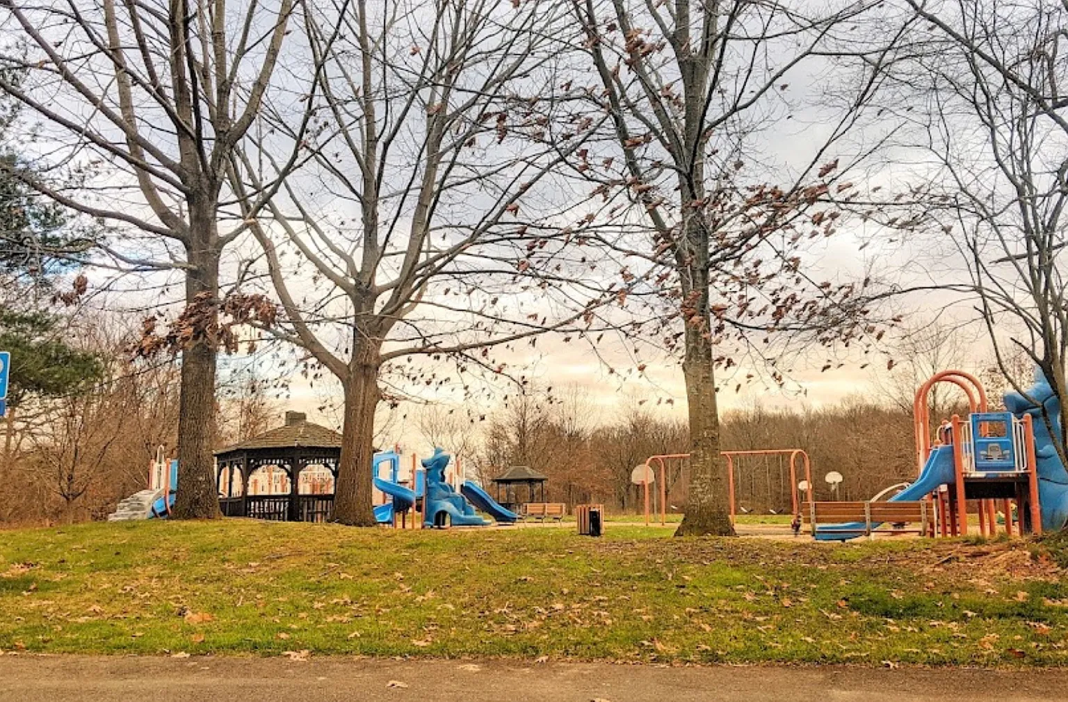 Woods Rd, East Windsor — Photo 2