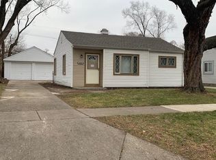 5879 Daniels St, Taylor, MI 48180