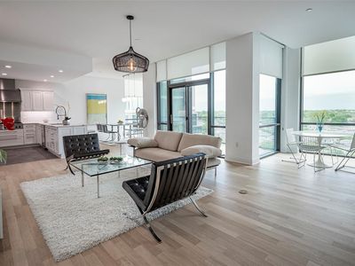 5656 N Central Expy Unit 800, Dallas, TX, 75206