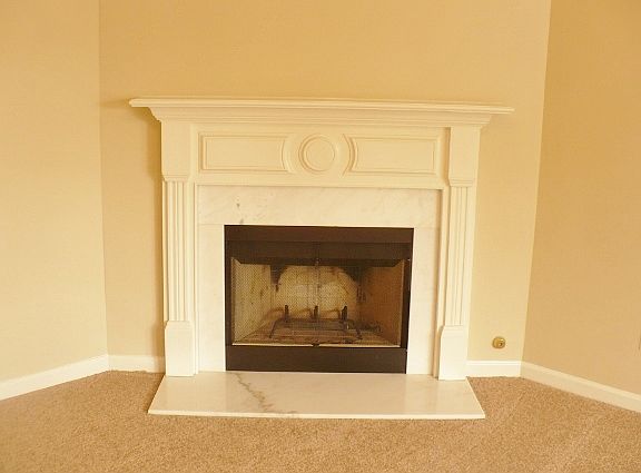 3rd image of 1675 Brisbane Dr