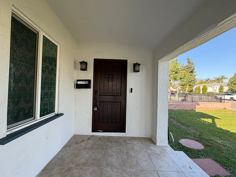 5703 Golden West Ave #1/2 — Photo 6