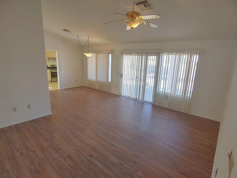 3117 Birch Grove Ct — Photo 6