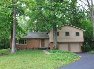 7672 Thorncrest Dr, Mooresville, IN 46158