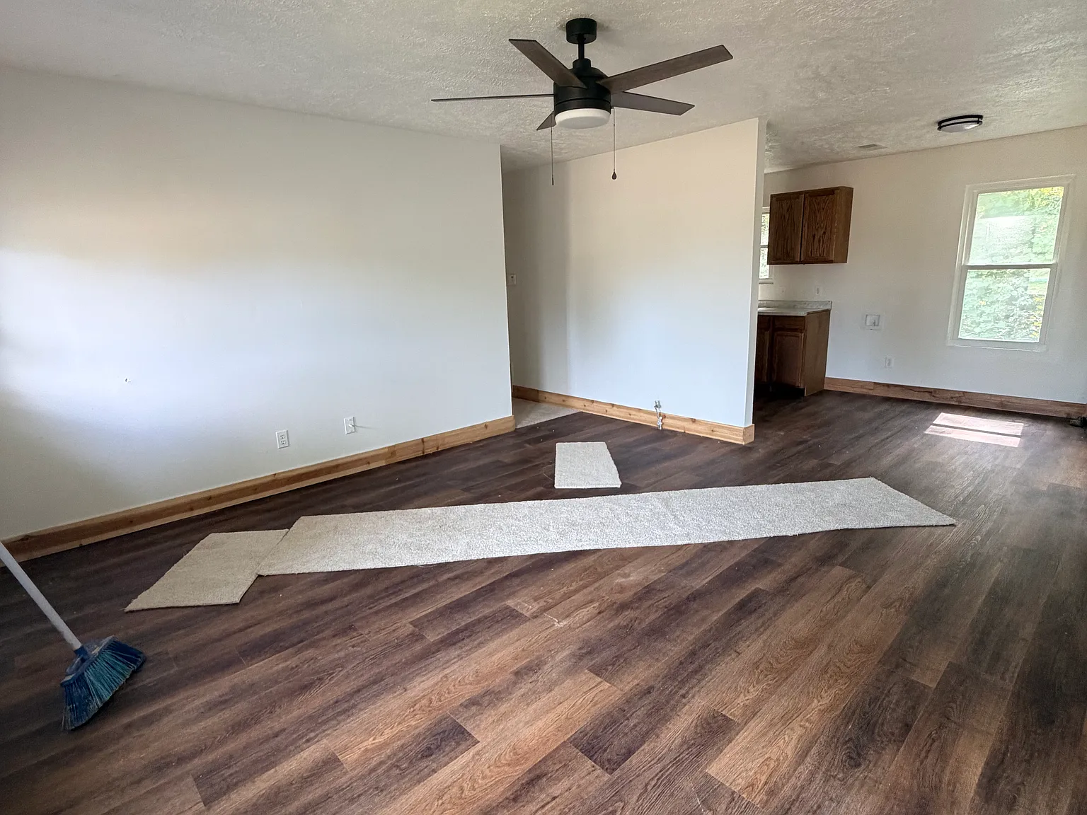 4 bed, 1152 sqft, $1,600 — Photo 2