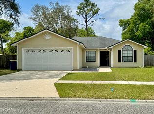 1136 Dorwinion Dr, Jacksonville, FL 32225