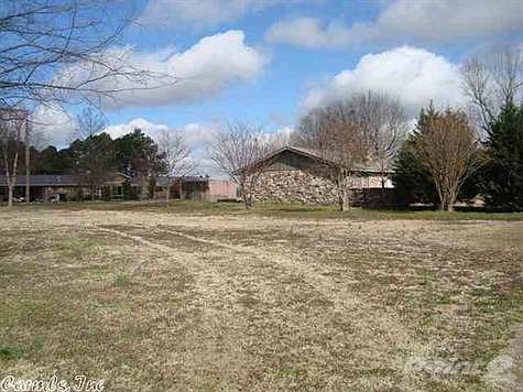 2nd image of 604 Reynolds Dr
