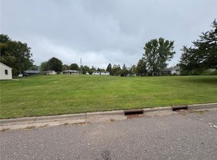 Minnesota St, Sandstone, MN 55072