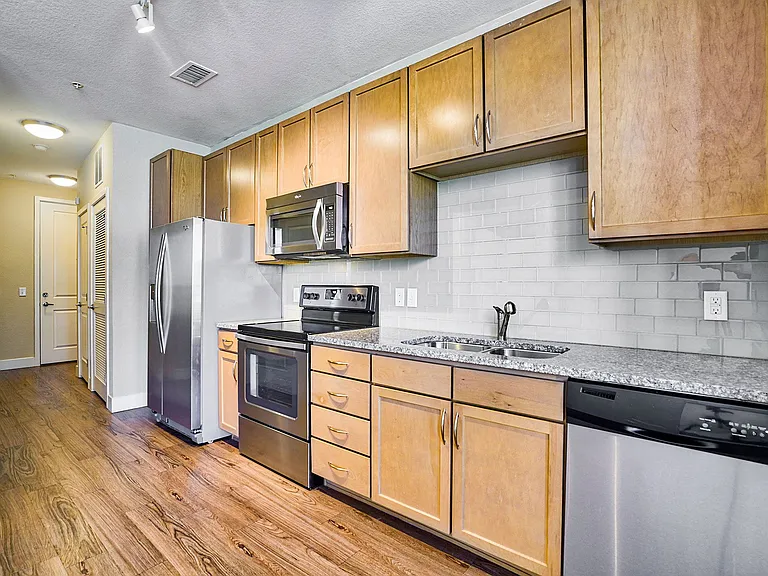 Our Windsor Communities team is ready to provide you with a VIP tour