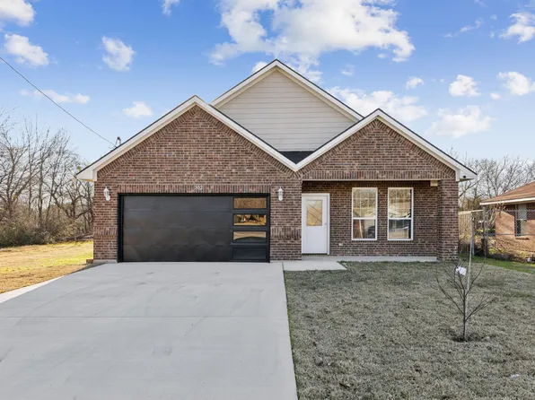 302 Lakey Rd, Seagoville, TX 75159