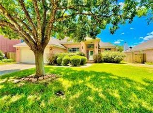 902 Cashew Ln, Cedar Park, TX 78613