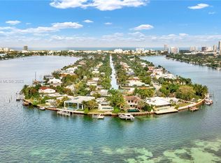 1681 Daytonia Rd, Miami Beach, FL 33141