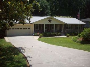 4785 Surrey Rd, Roswell, GA 30075