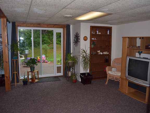 Basement Livingroom