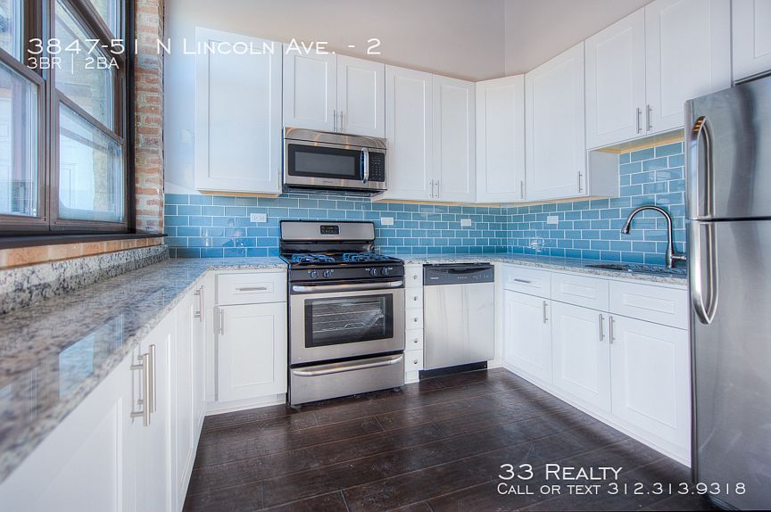 1st image of 3847-51 N Lincoln Ave #2