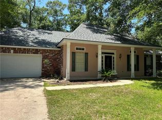446 Devon Dr, Mandeville, LA 70448