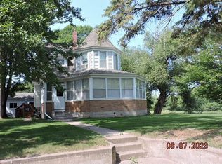 105 8th St SW, Pine City, MN 55063